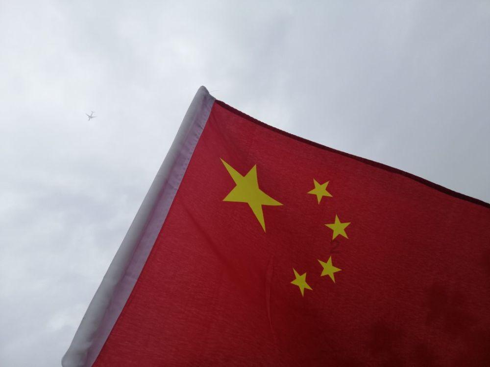 19岁年龄差,阿云嘎与鲁豫同居多年!他们竟然共用一个车位!